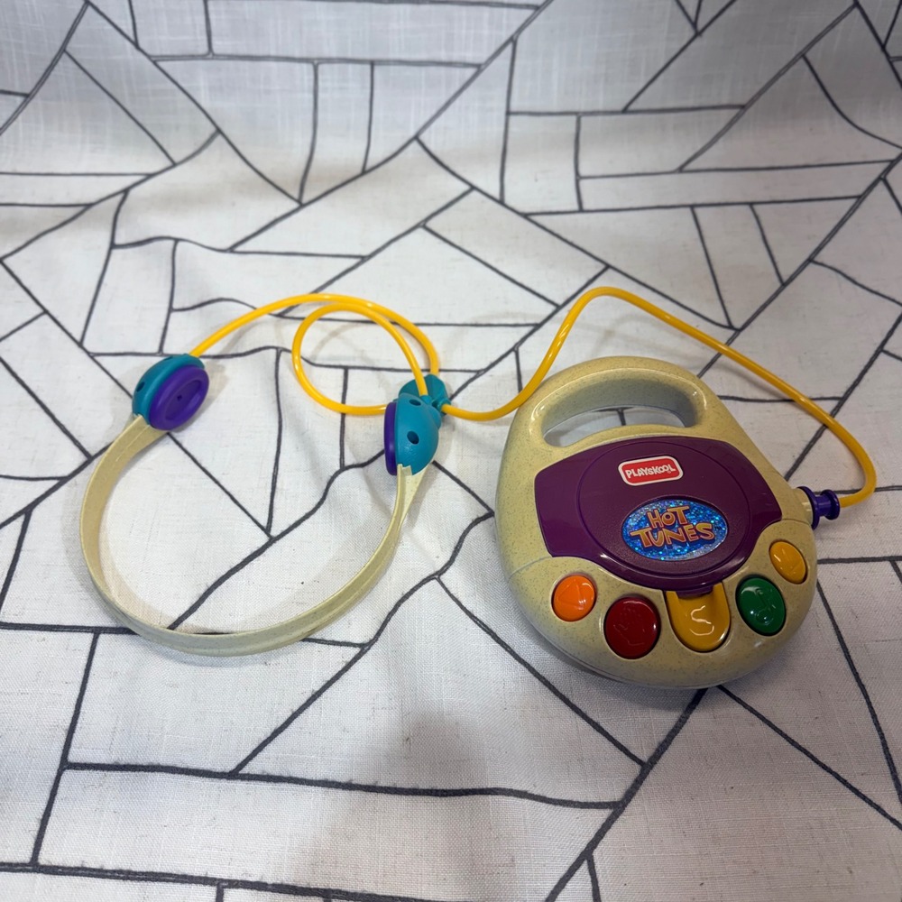 Playskool Hot Tunes OS Tan Purple Vintage 1996 Toy CD Player with Headphones